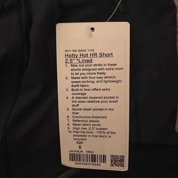 Lululemon high rise hotty hot shorts - Picture 4 of 4